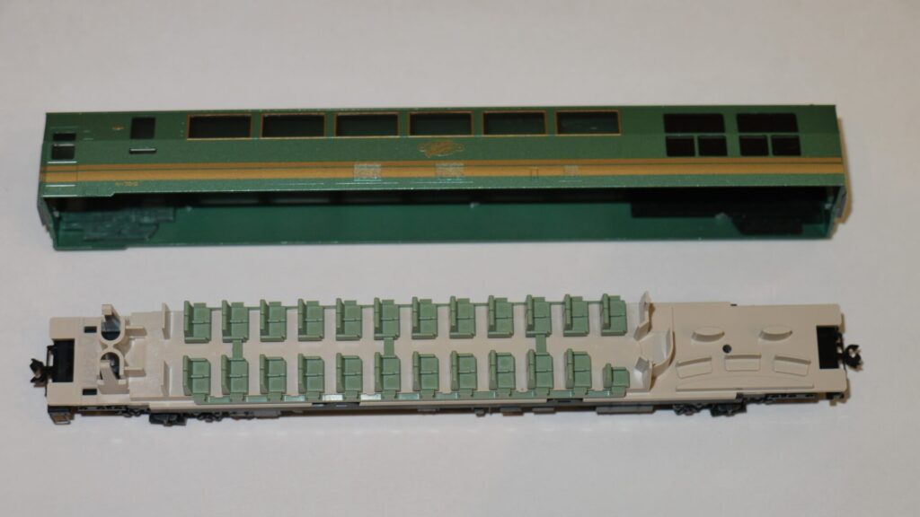 TOMIX ゆふいんの森Ⅰ世(キハ70・71形ディーゼルカー) 室内観察と