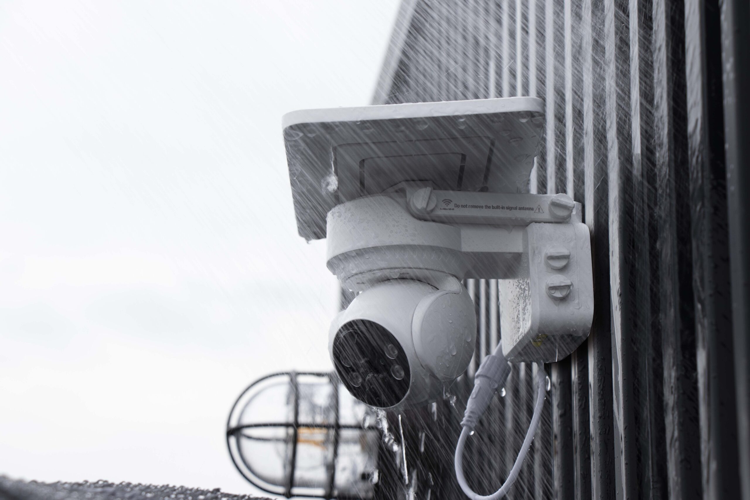 X-1ソーラーバッテリーPTZカメラ_Wi-Fiモデル_ホワイト | NSK