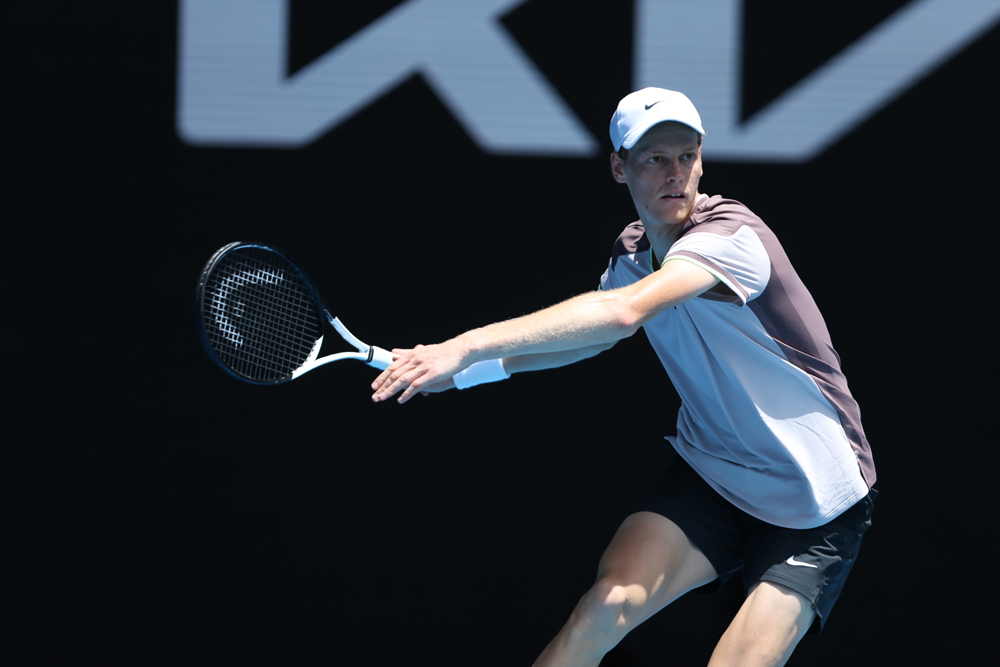 男子はヤニック・シナー、女子はアリナ・サバレンカが優勝──テニス全