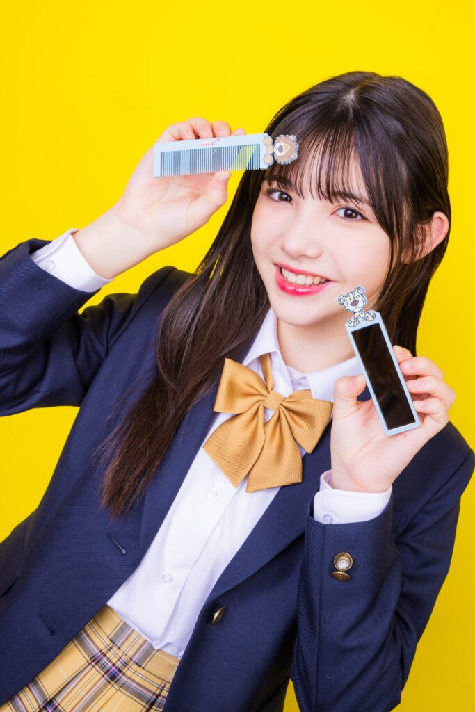 松尾そのまも愛用中☆ ニコラ6月号ふろく・NICI（ニキ）スティック