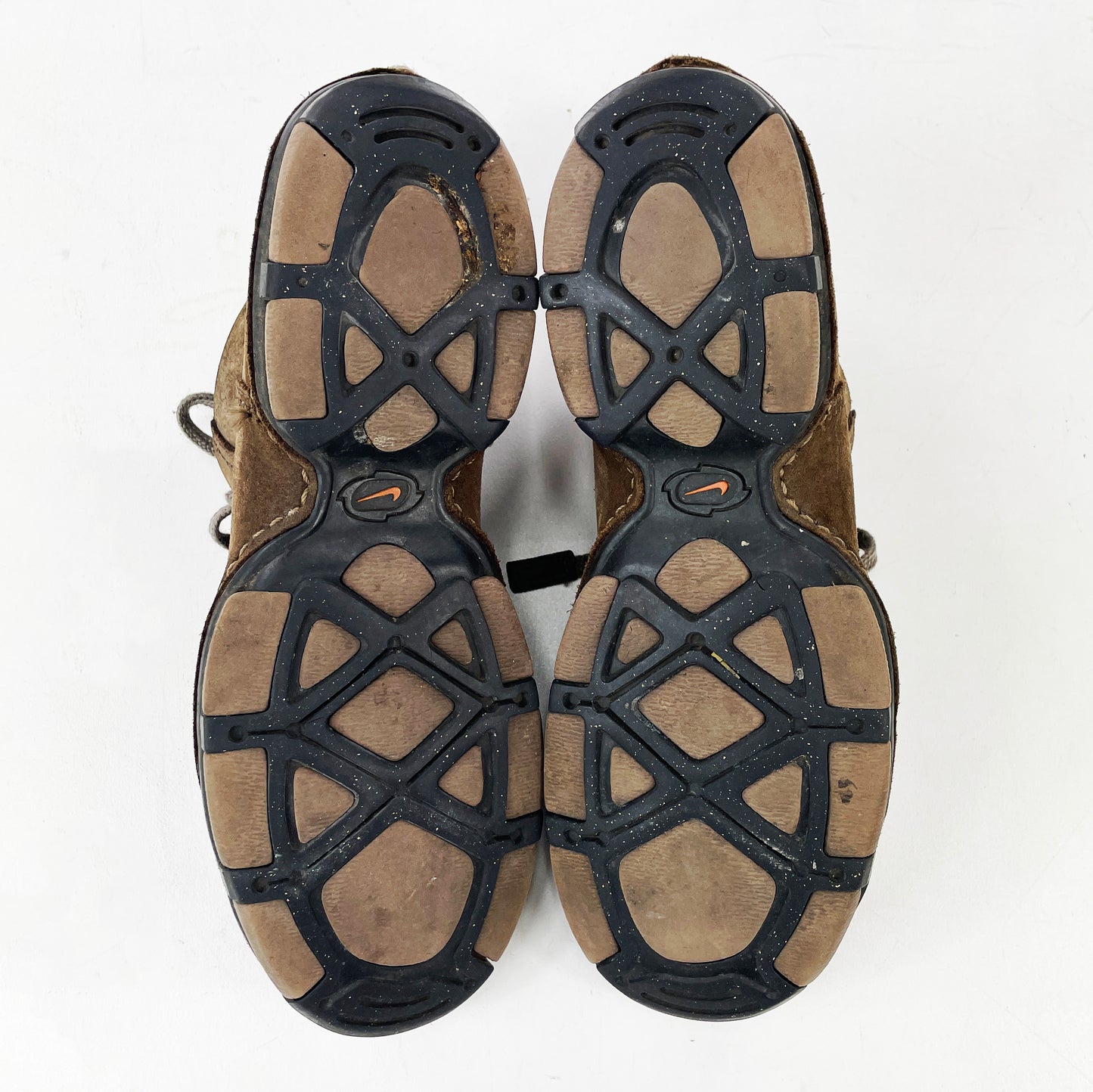 Considered Boot [2005] – Nike Server/Server Shop