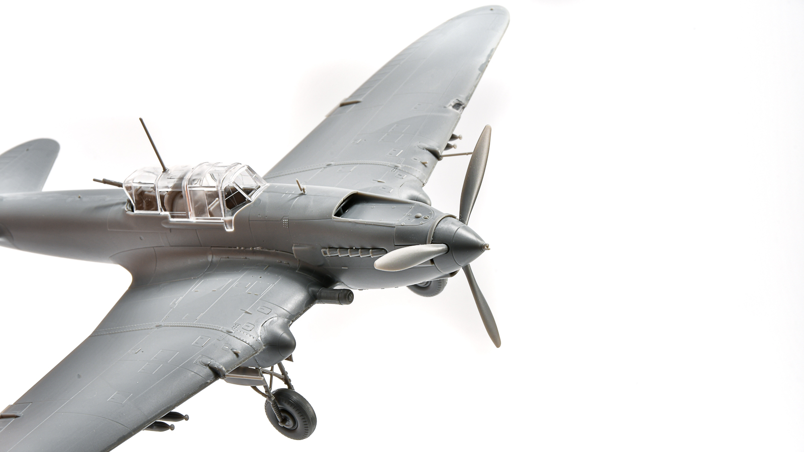 花金だ！仕事帰りに買うプラモ。／撃ってよし!守ってよし!「軍用機史上