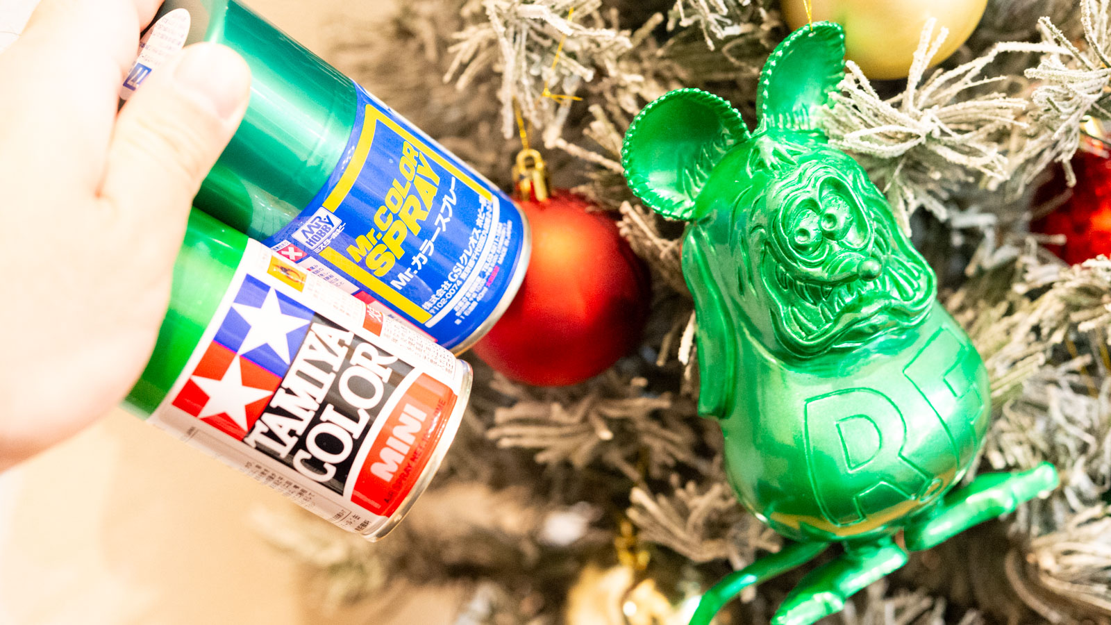 クリスマスツリーにプラモデルを飾るなら／アトランティスモデル