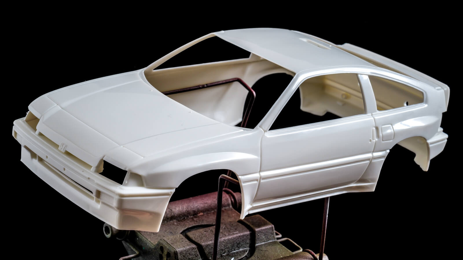 ヒントはハコの横にある！／タミヤの無限 CR-X PRO.をカッコよく塗り