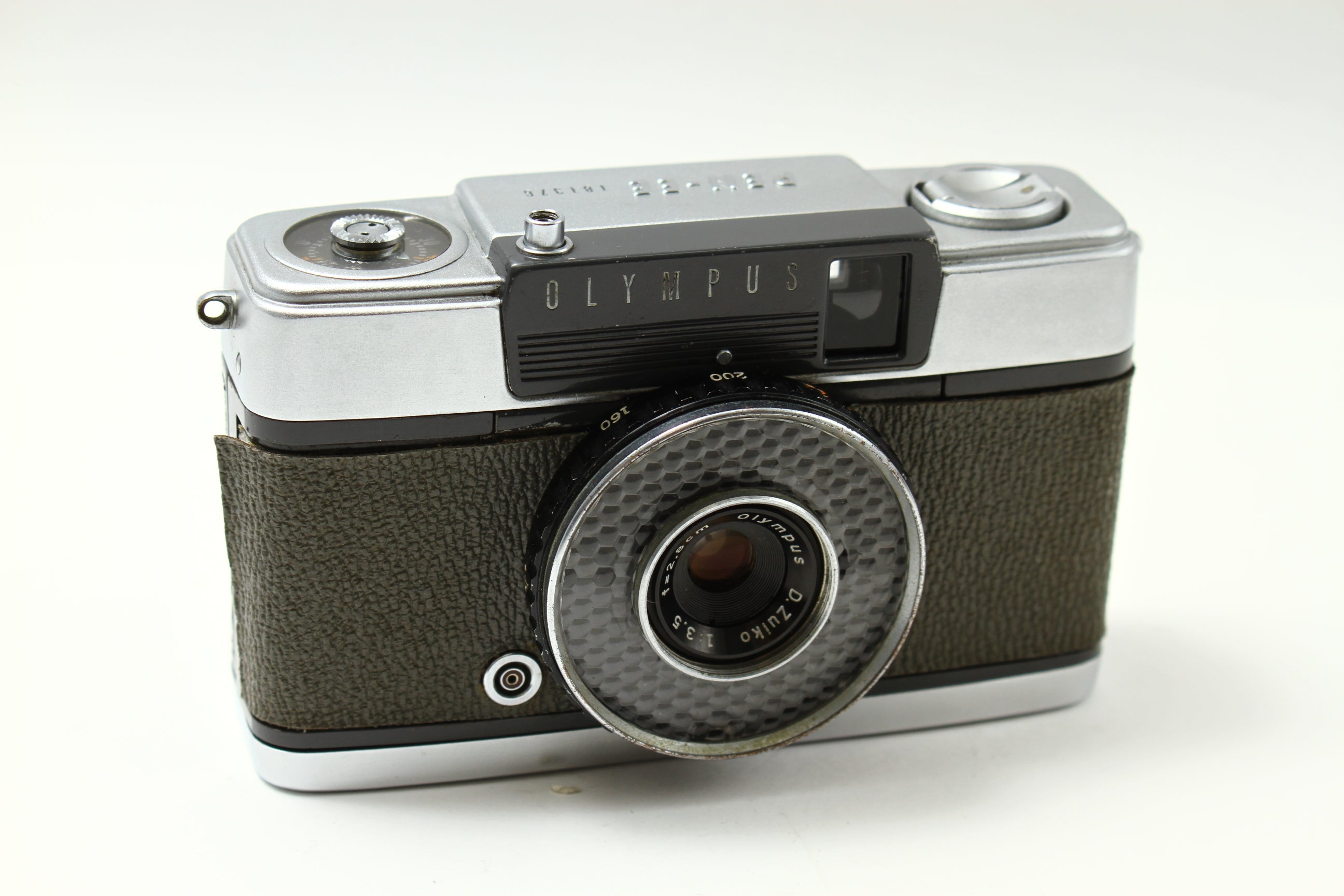 OLYMPUS (オリンパス) PEN-EE D.Zuiko 2.8cm/3.5 フィルムカメラ