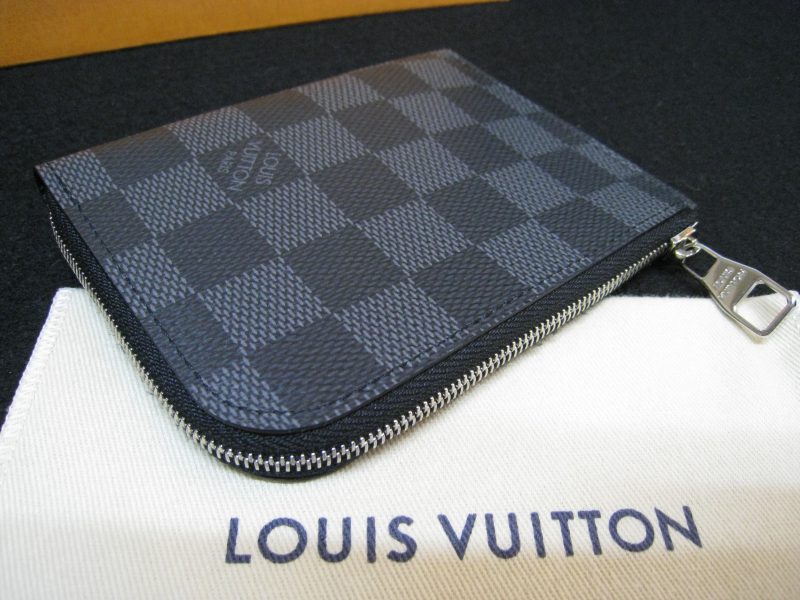 ルイ・ヴィトン ダミエ グラフィット コインケース ポルト・モネNM
