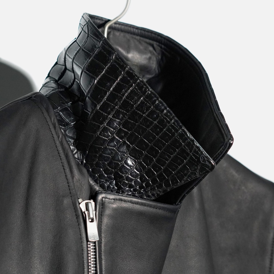 なぜ、500万円のクロコダイル ジャケットをつくるのか？｜革ジャン