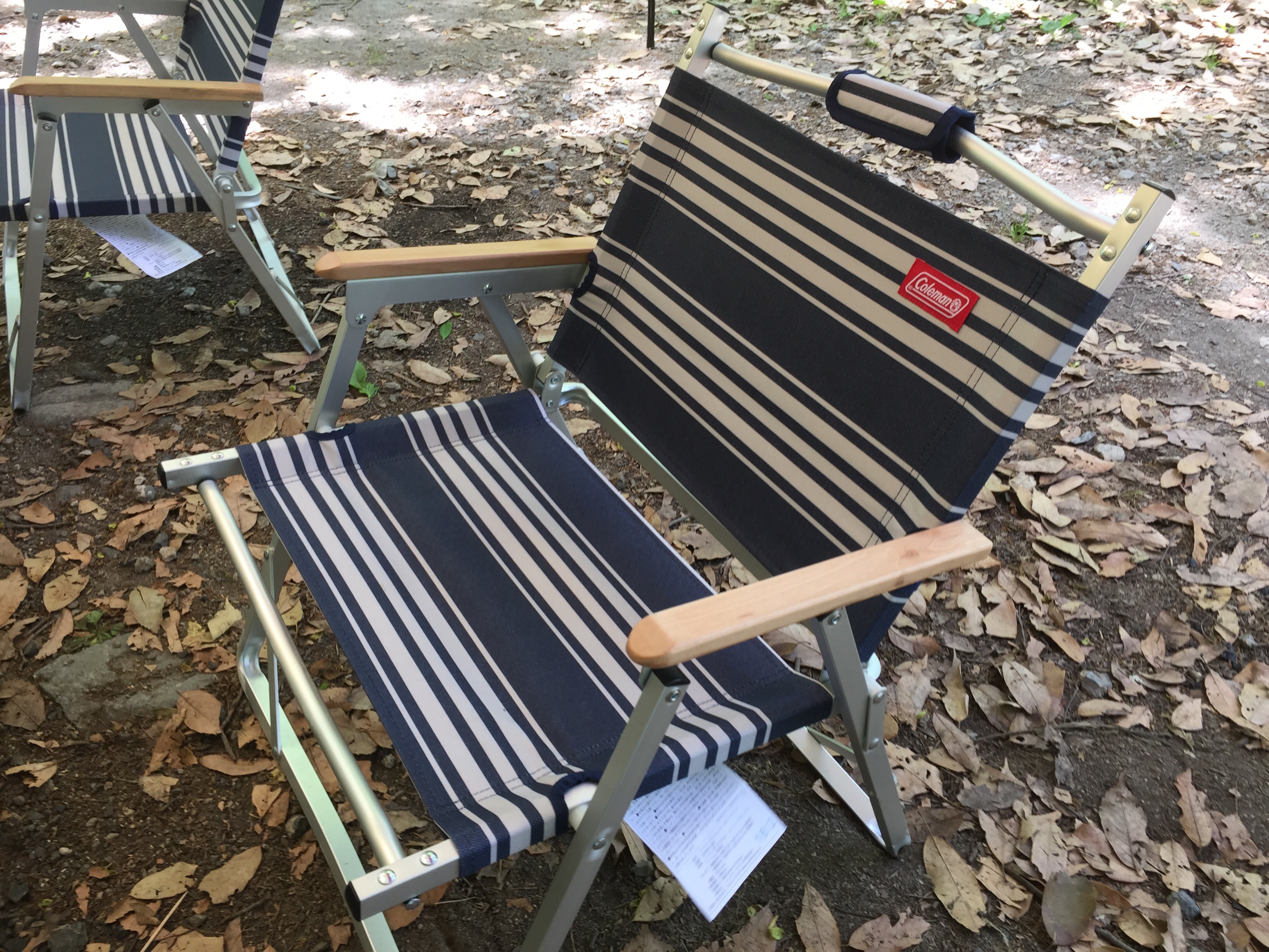 コールマンのチェア「ファイヤープレイスフォールディングチェア」と