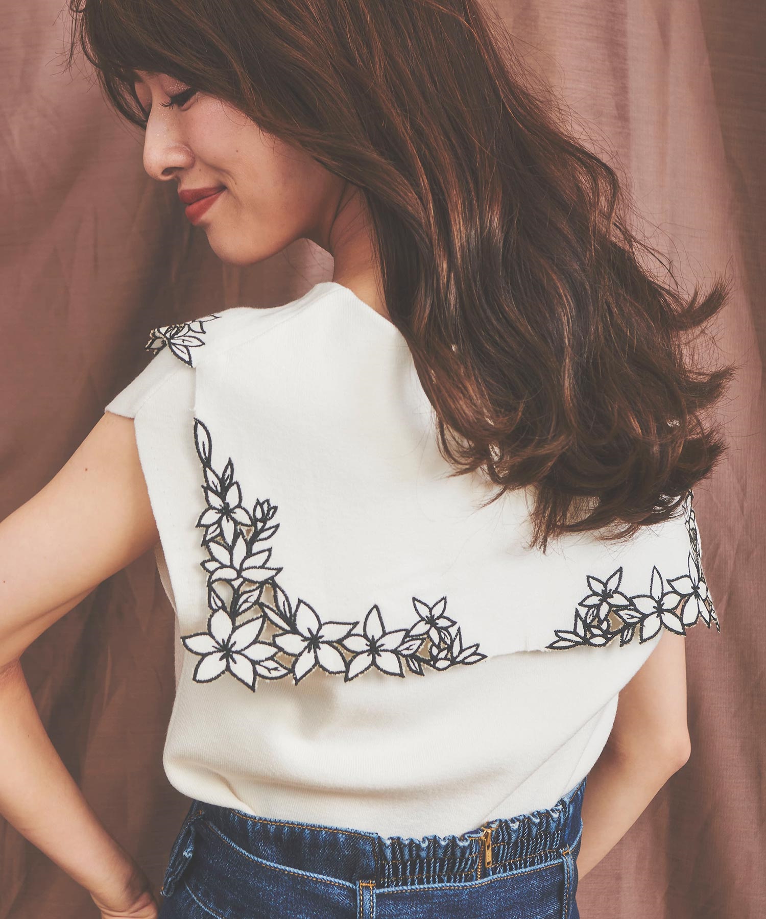 刺繍セーラーカラーニット | ニット | NOELA OFFICIAL WEB STORE