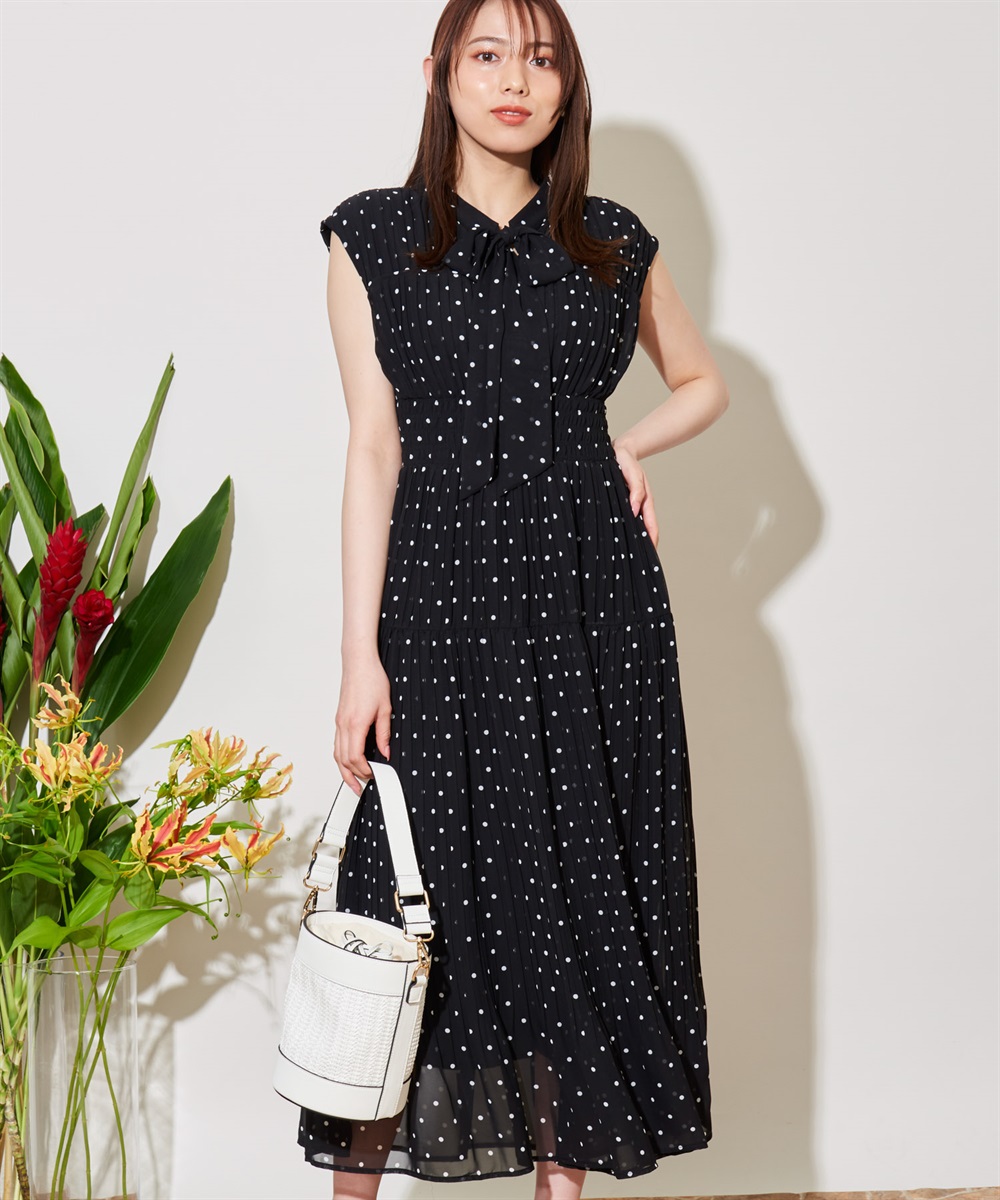 プリーツ切替2WAYワンピース | ロングワンピース | NOELA OFFICIAL