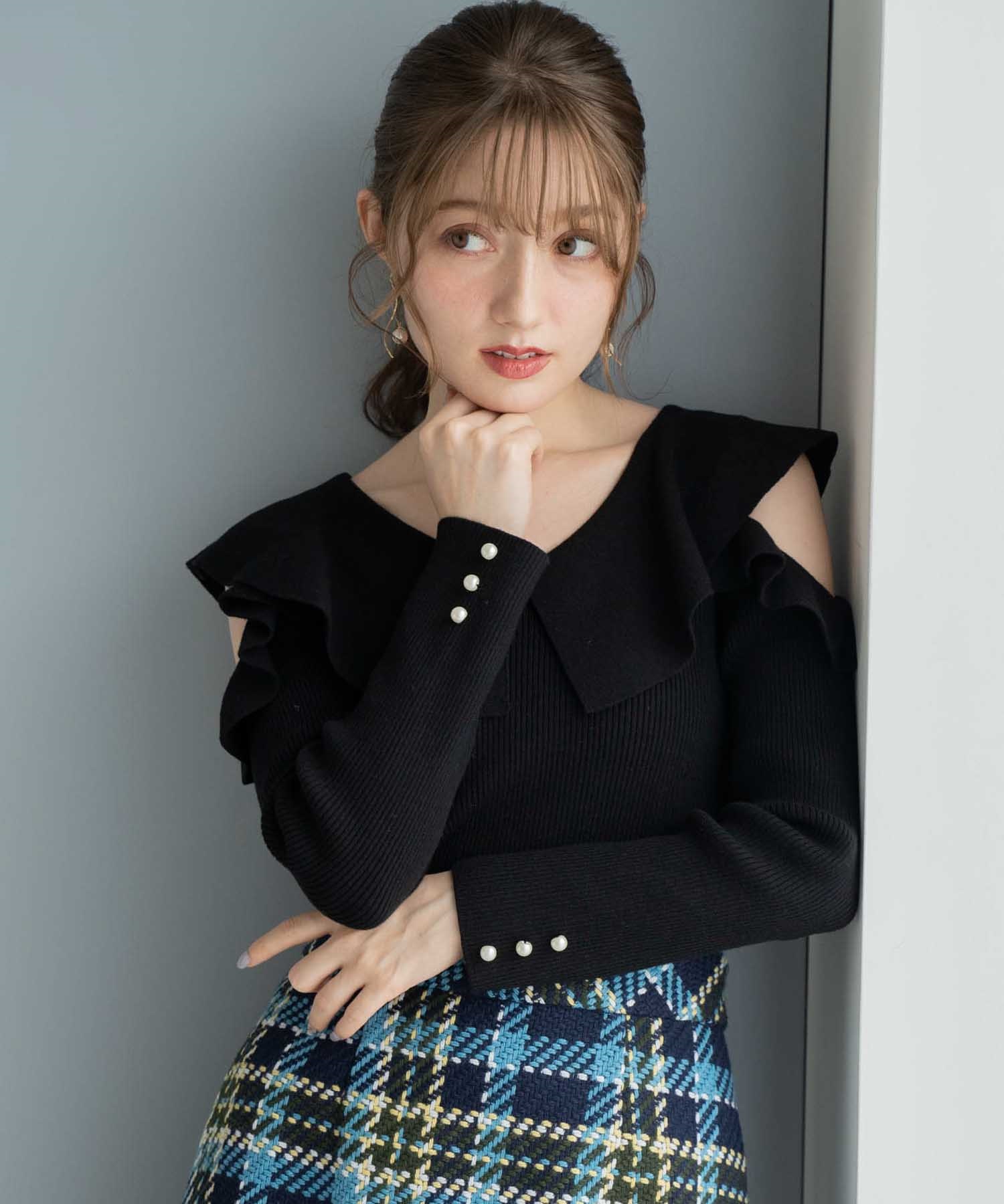 肩開きフリルニット | ニット | NOELA OFFICIAL WEB STORE