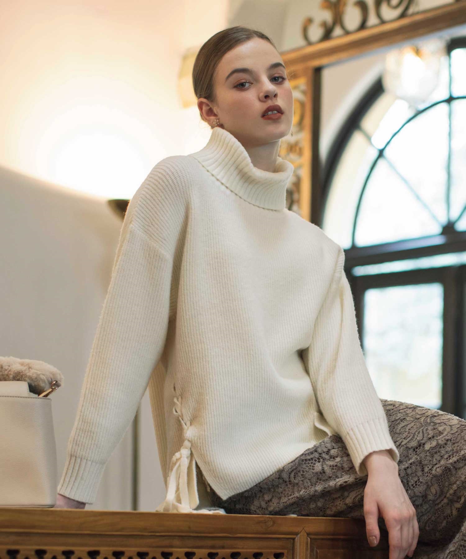 レースアップニットトップス | ニット | NOELA OFFICIAL WEB STORE