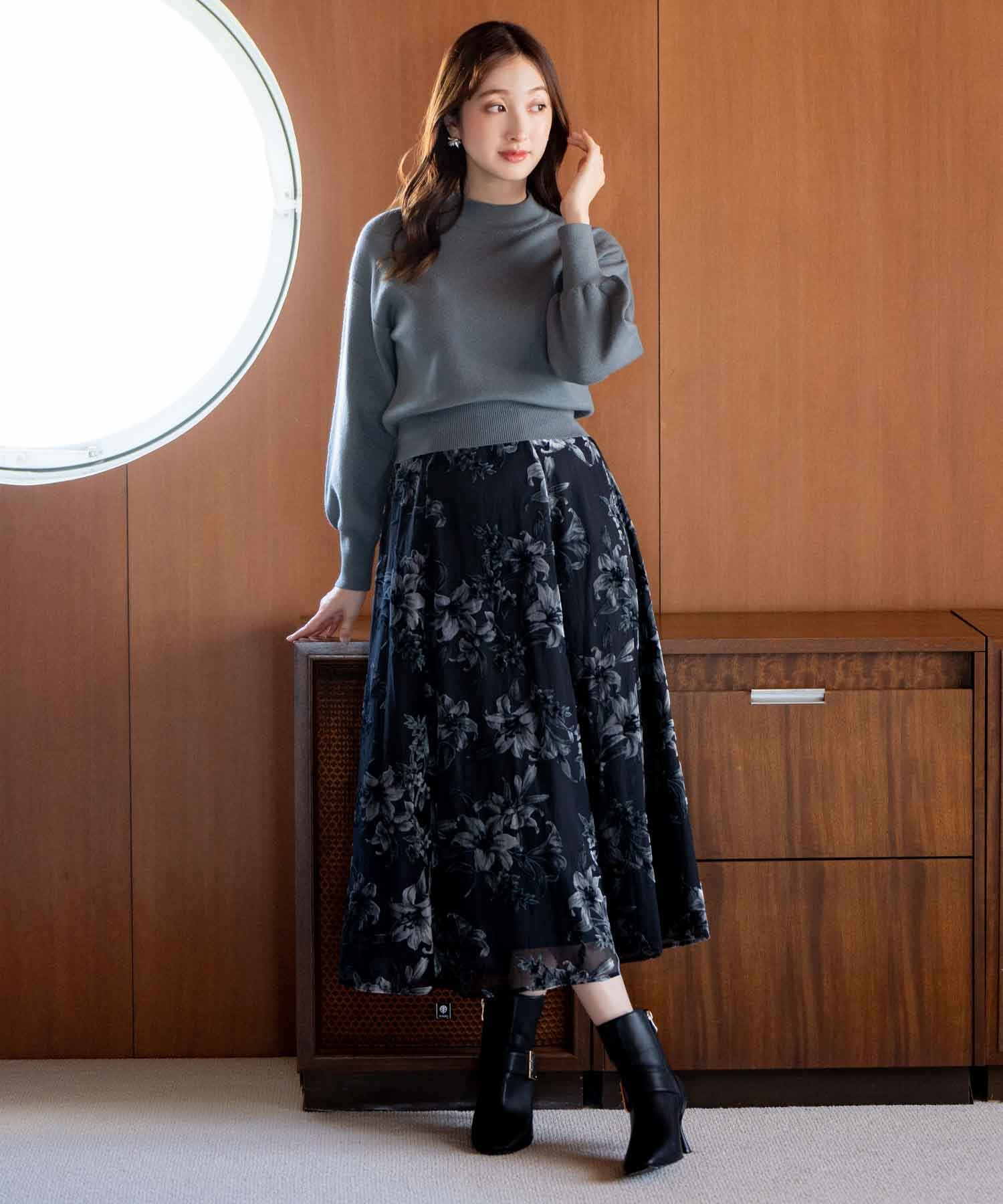 SSサイズあり】ベロアプリント花柄スカート | フレアスカート | NOELA