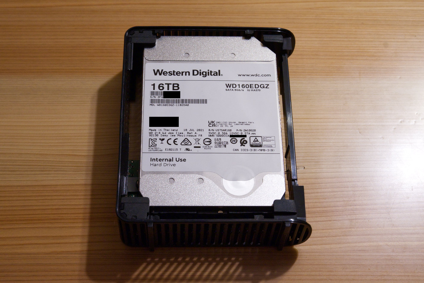 WD 16TB ハードディスク BFBE0160JBK-JESN 【公式通販】