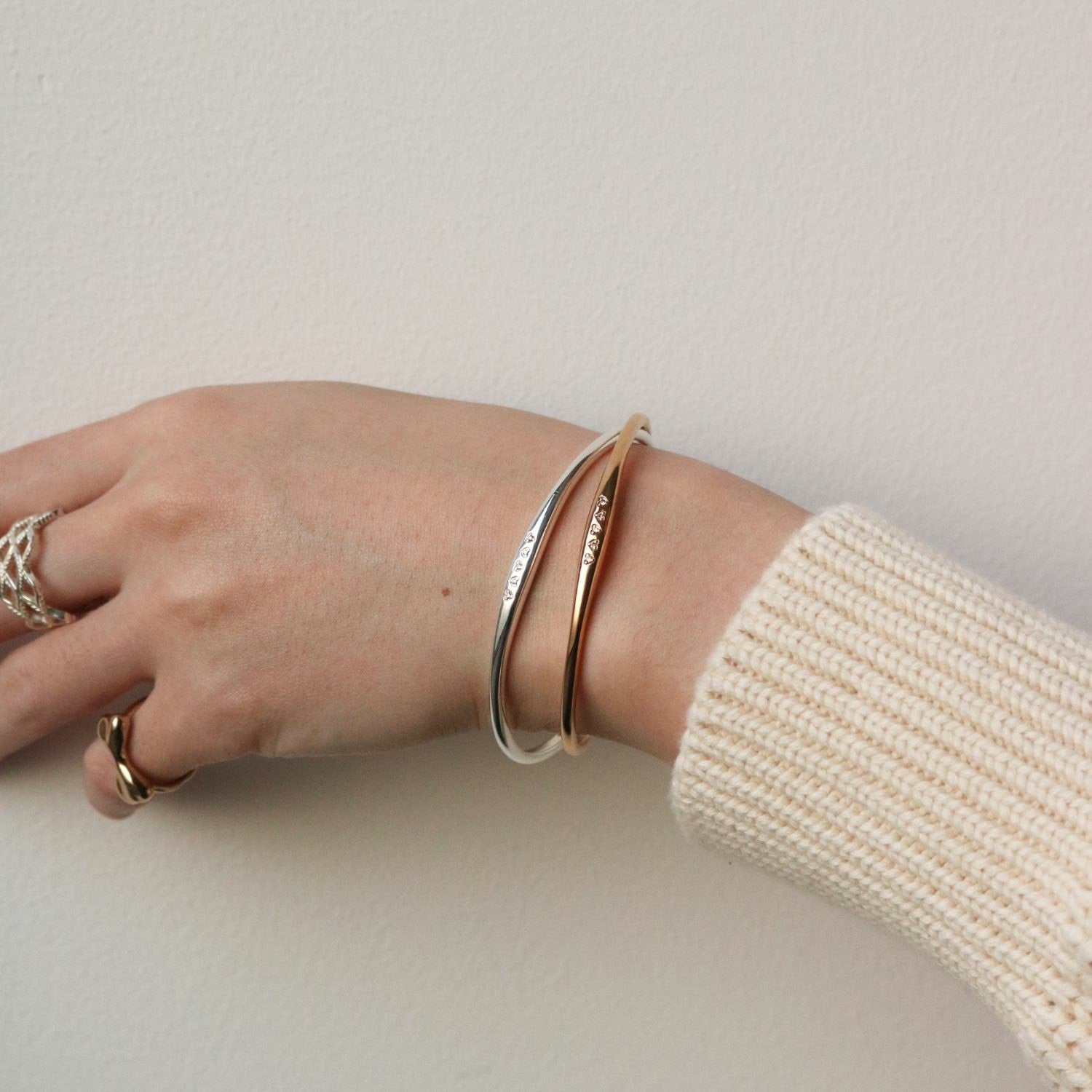 ゴールドダイヤモンドバングル｜ブレスレット｜ノジェス 公式