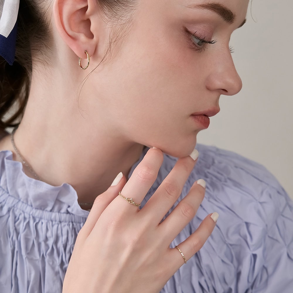 ちえ ‪✿ ノジェス k10 YG ダイヤモンド リング すずらん K10‬