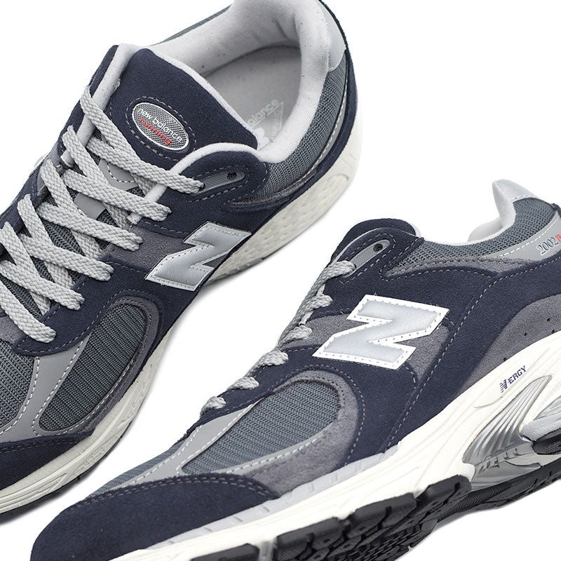 NEW BALANCE M2002RSF ” NAVY ” – nouvelle