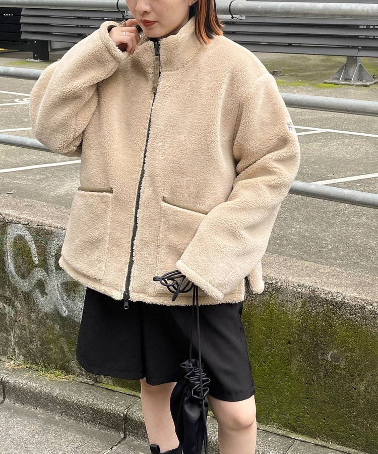 別注】【TAION×fredy emue】リバーシブルハイネックダウンジャケット