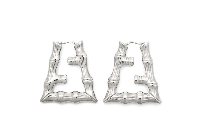 Fendi」最新作はニッキー・ミナージュとのグラマラスなコラボ