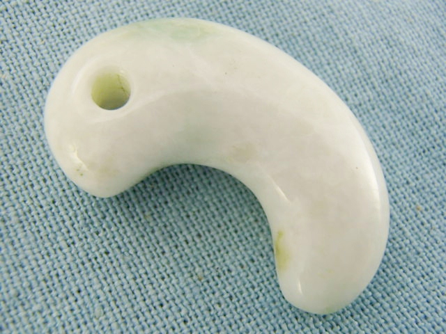 古墳時代勾玉（和泉黄金塚出土品写し）