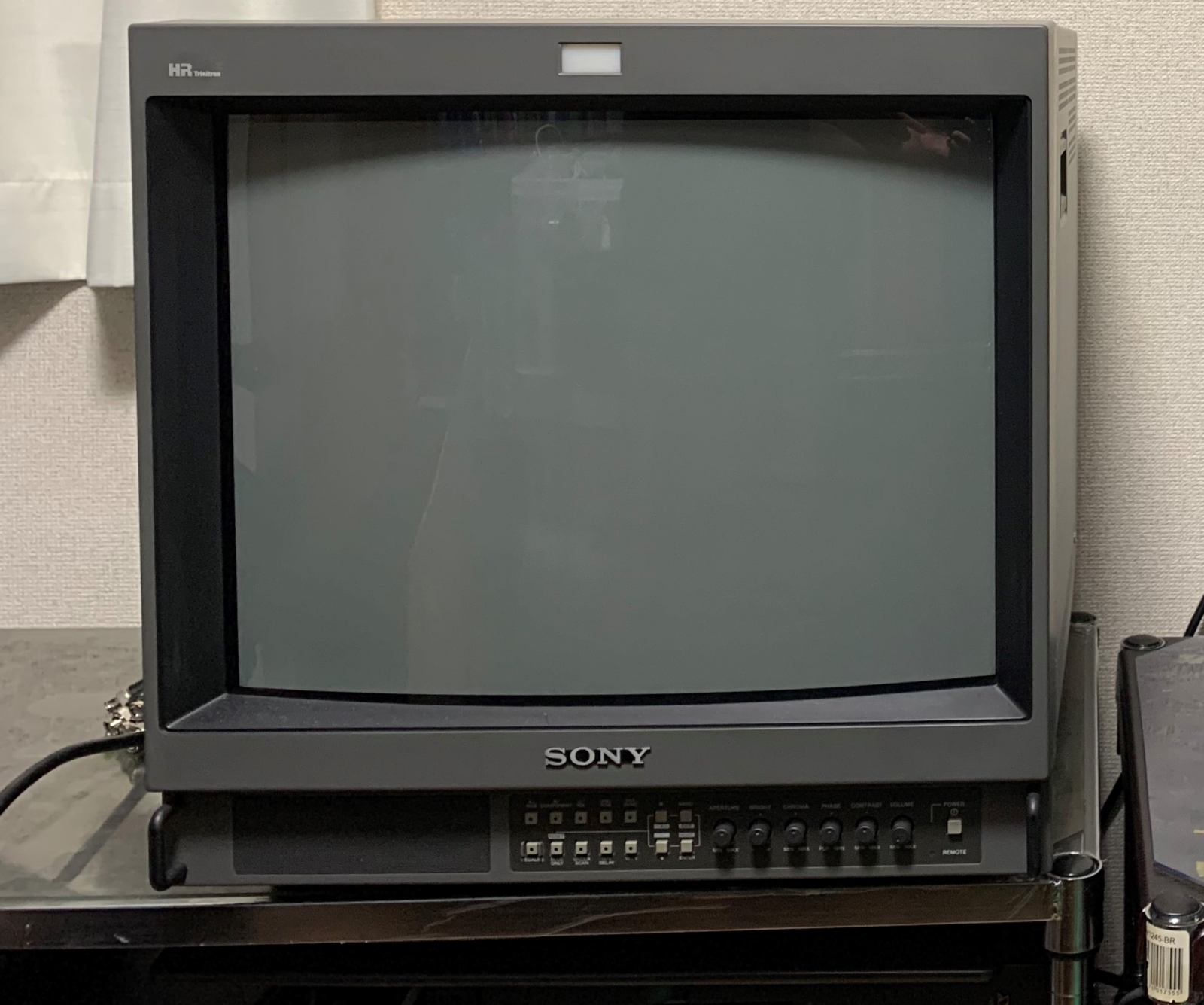 SONY 「PVM-20M4J」 HRトリニトロン ブラウン管モニタを買ってしまった