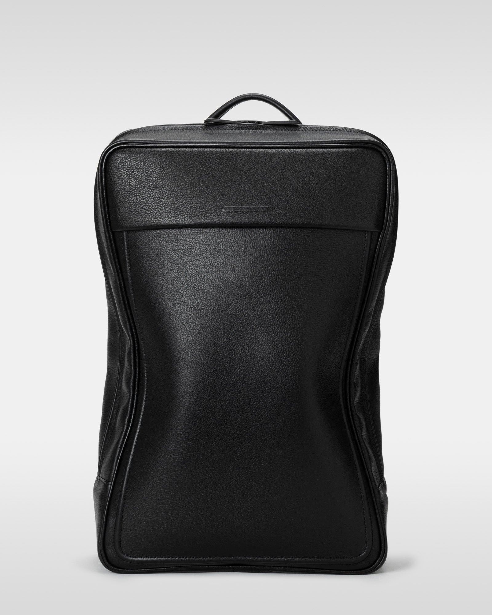 backpack_L_BLK_front_2bc051ab-