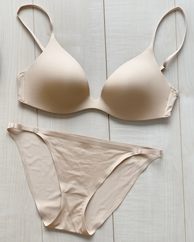 この価格でいいの!?【ユニクロ×マメ クロゴウチ】インナーが美しすぎる