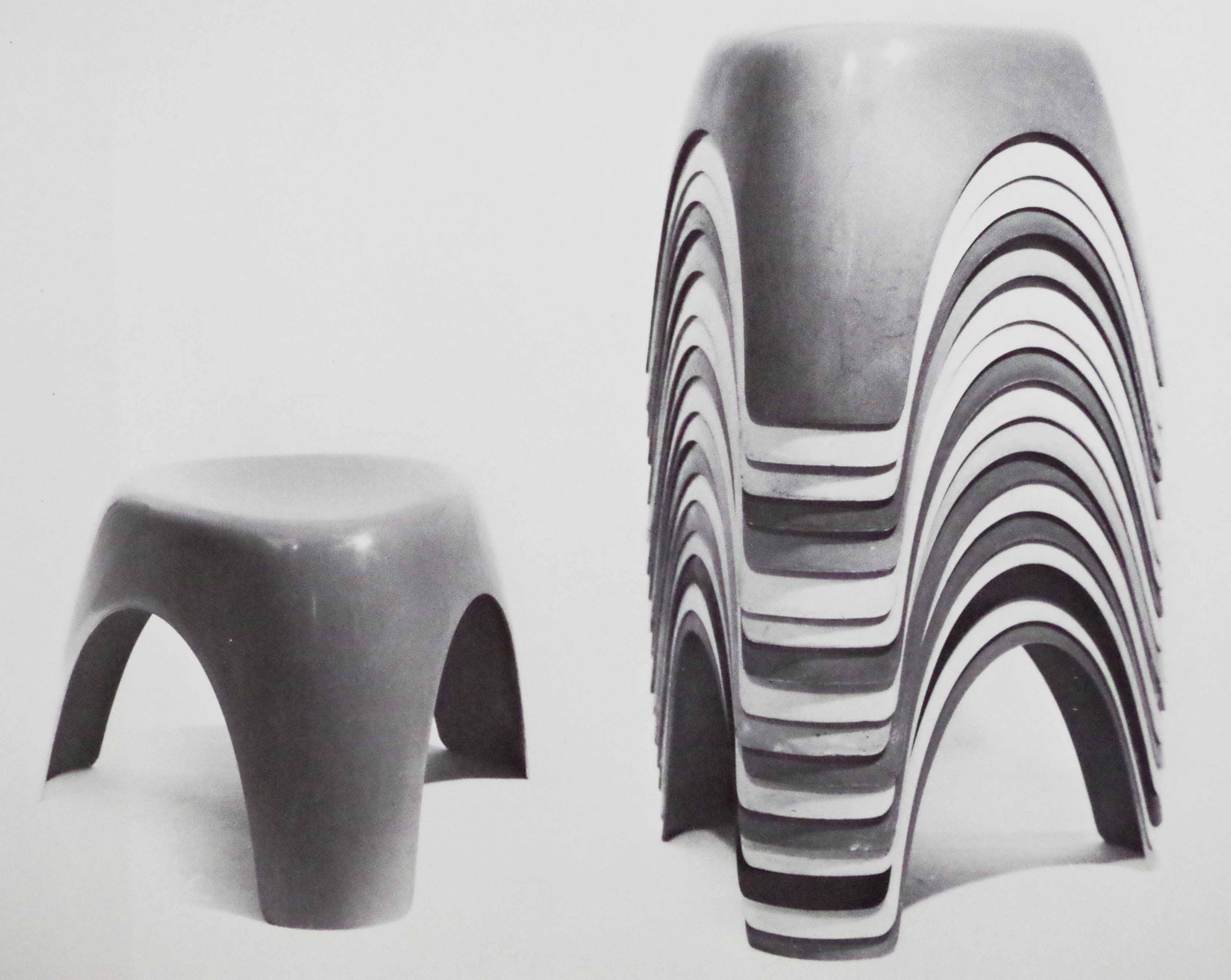 日本最初のプラスチック一体成型の椅子「エレファントスツール」の歴史