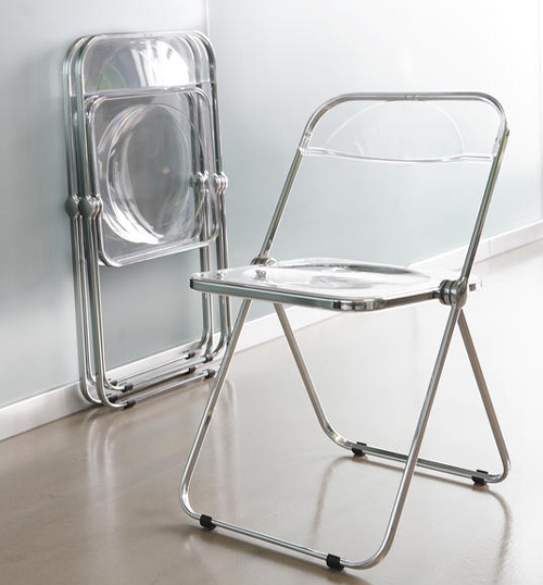 ジャンカルロ・ピレッティの美しい名作折りたたみ椅子「プリアチェア