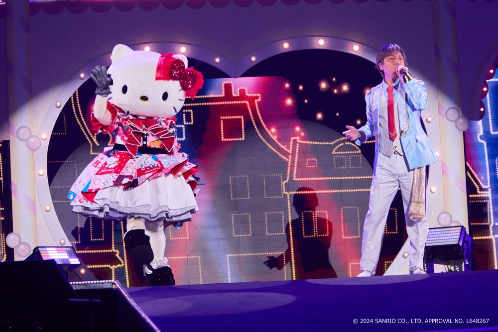 Hello Kitty 50th Anniversary Presents My Bestie Dream Stage with