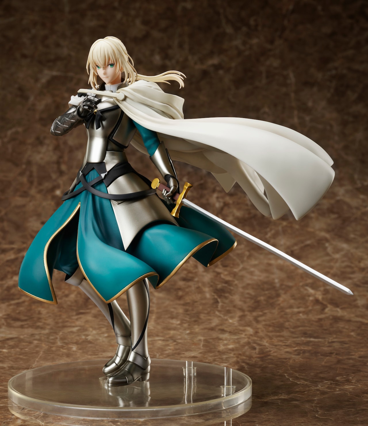 劇場版FGO」ベディヴィエールが初のスケールフィギュア化、早期予約