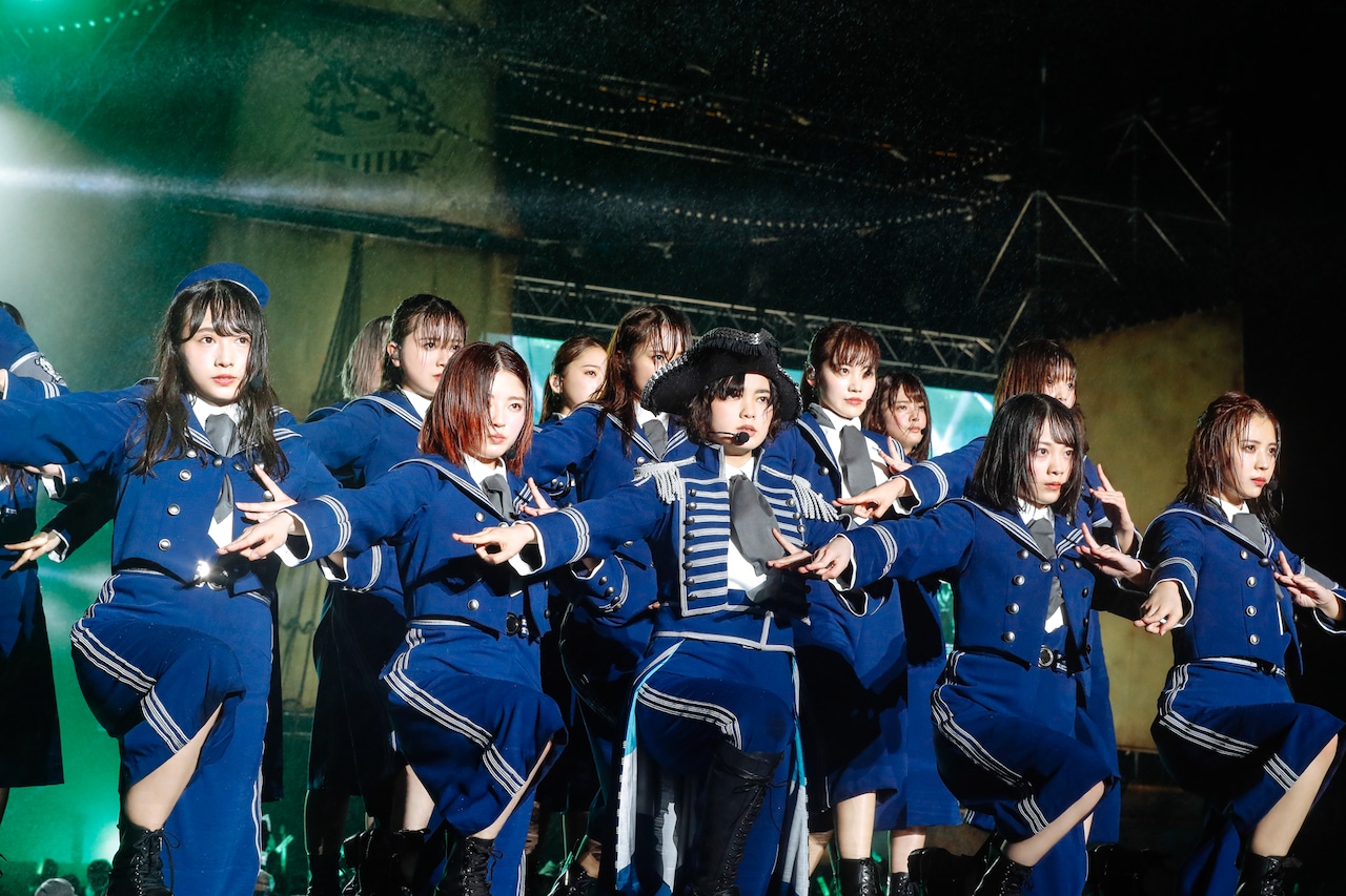 欅坂46“船上”で繰り広げた3年目の「欅共和国」、水量は過去最大に