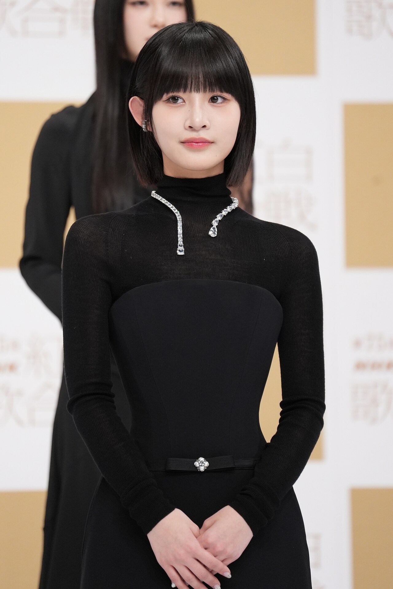 SHIZUKU（飯田栞月）。12月31日をもってME:Iとしての活動を終える