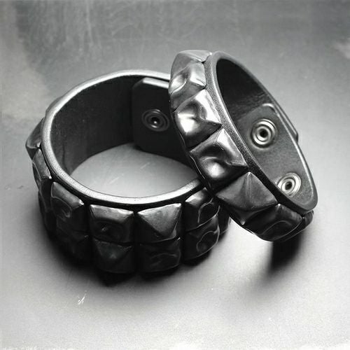 J-NS141)レザーブレスレットダブルスタッズ｜アクセサリー通販のジャム