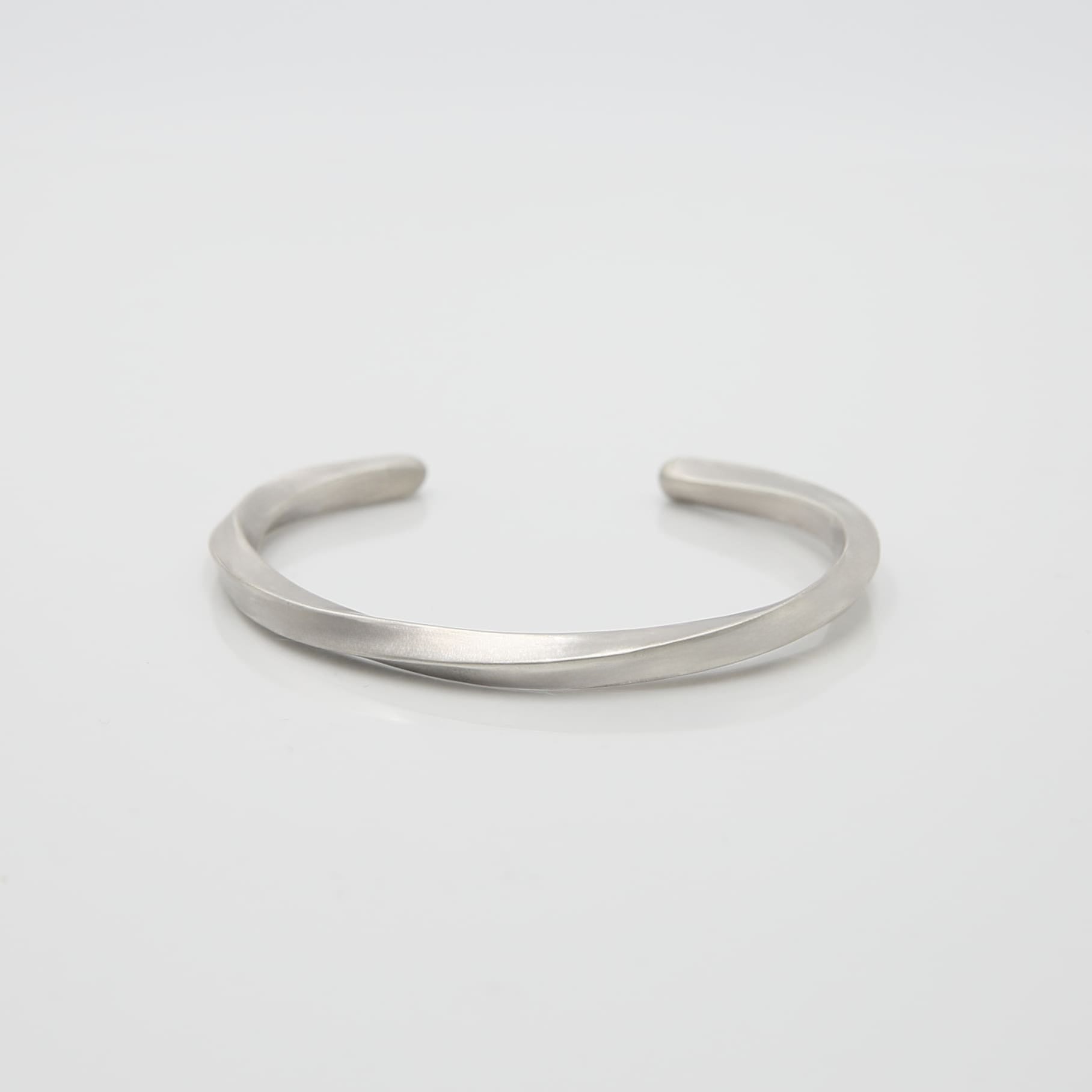 シルバーバングル ・ブレスレット| 【公式】Nine Nine（ナインナイン