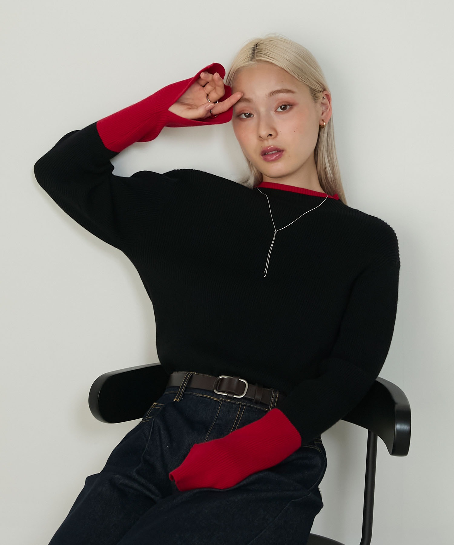 forksy.】【吸湿発熱】袖口配色スリットハイネックリブニット forksy