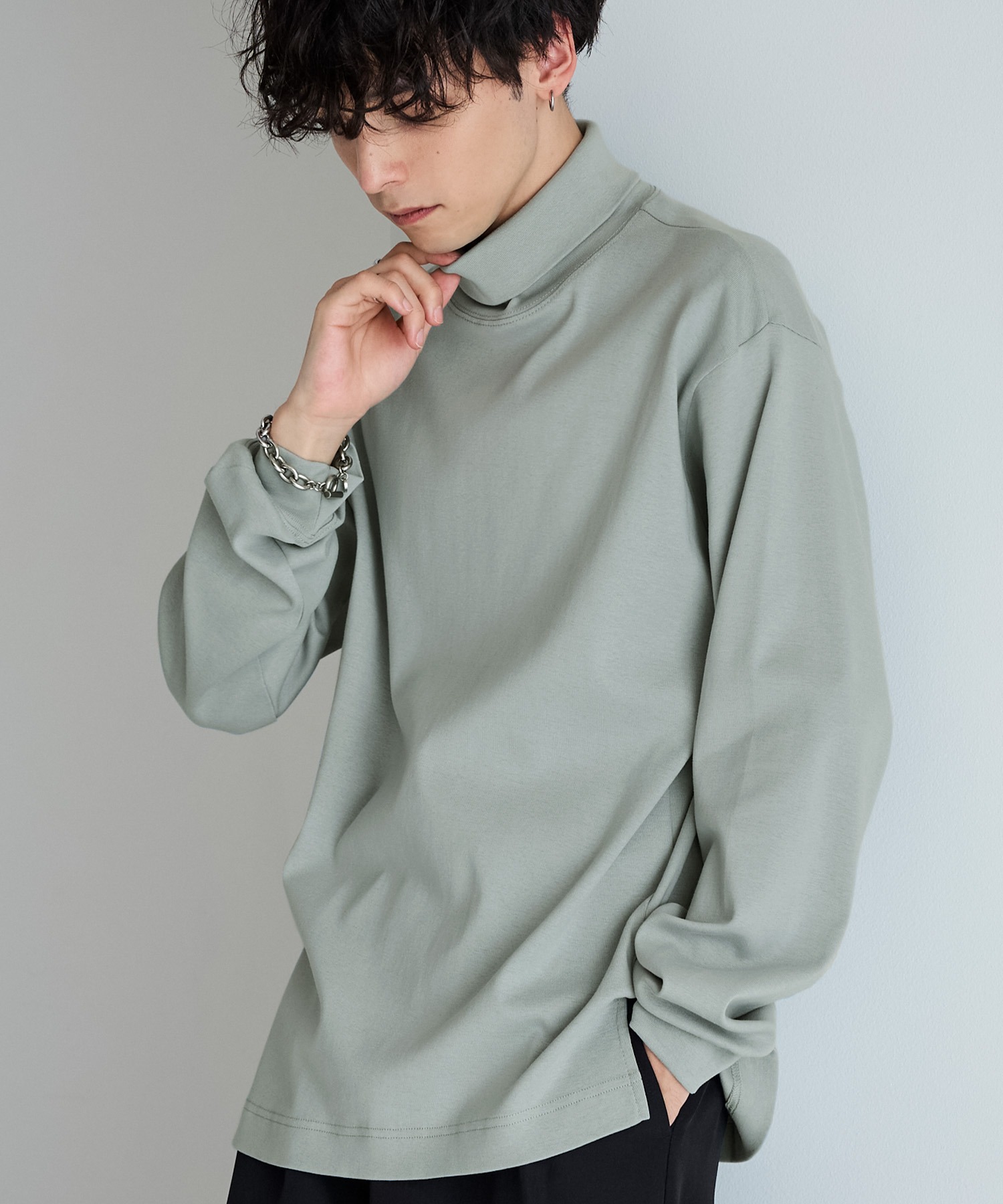 オーバーサイズフライスタートルネックL/Sカットソー MONO-MART│MONO