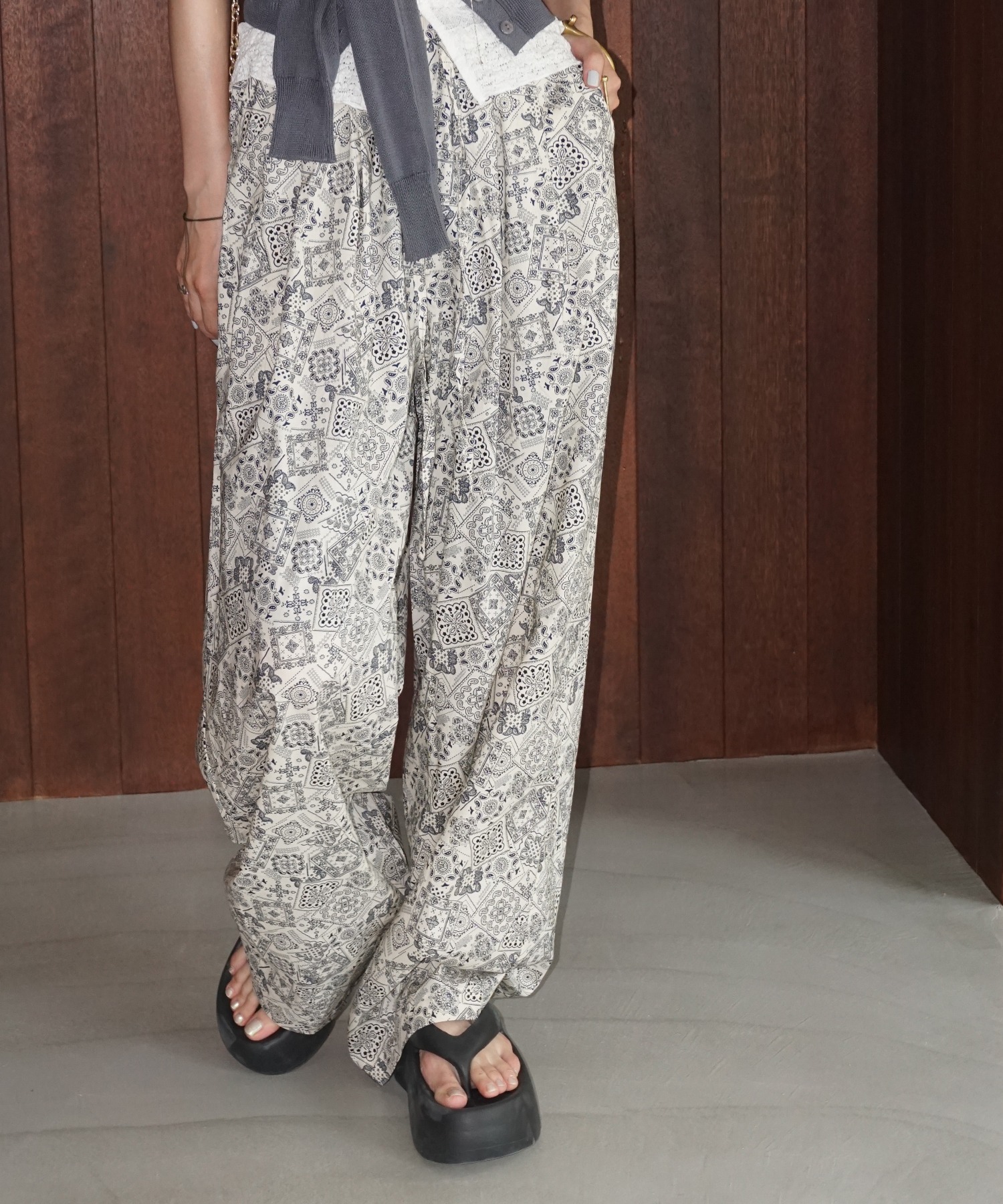 ペイズリー柄 ワイドタック イージーパンツ chw25s093-ファッション