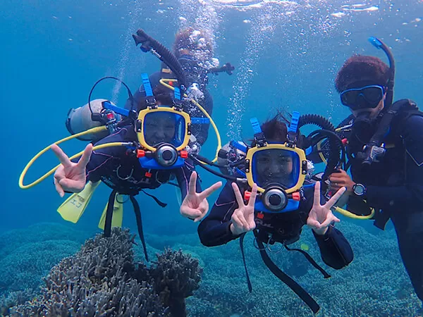 宮古島ビーチ体験ダイビング＆シュノーケリング・フルフェイスコース