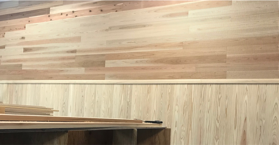 杉スリット木材による施工 - 奥田材木店