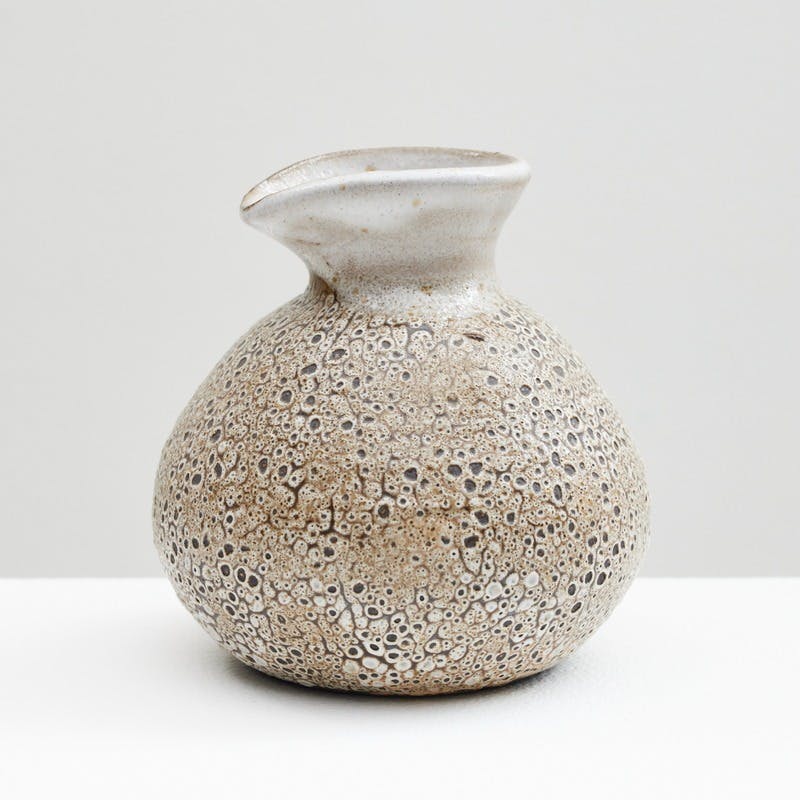 アダム・シルヴァーマン｜美術手帖