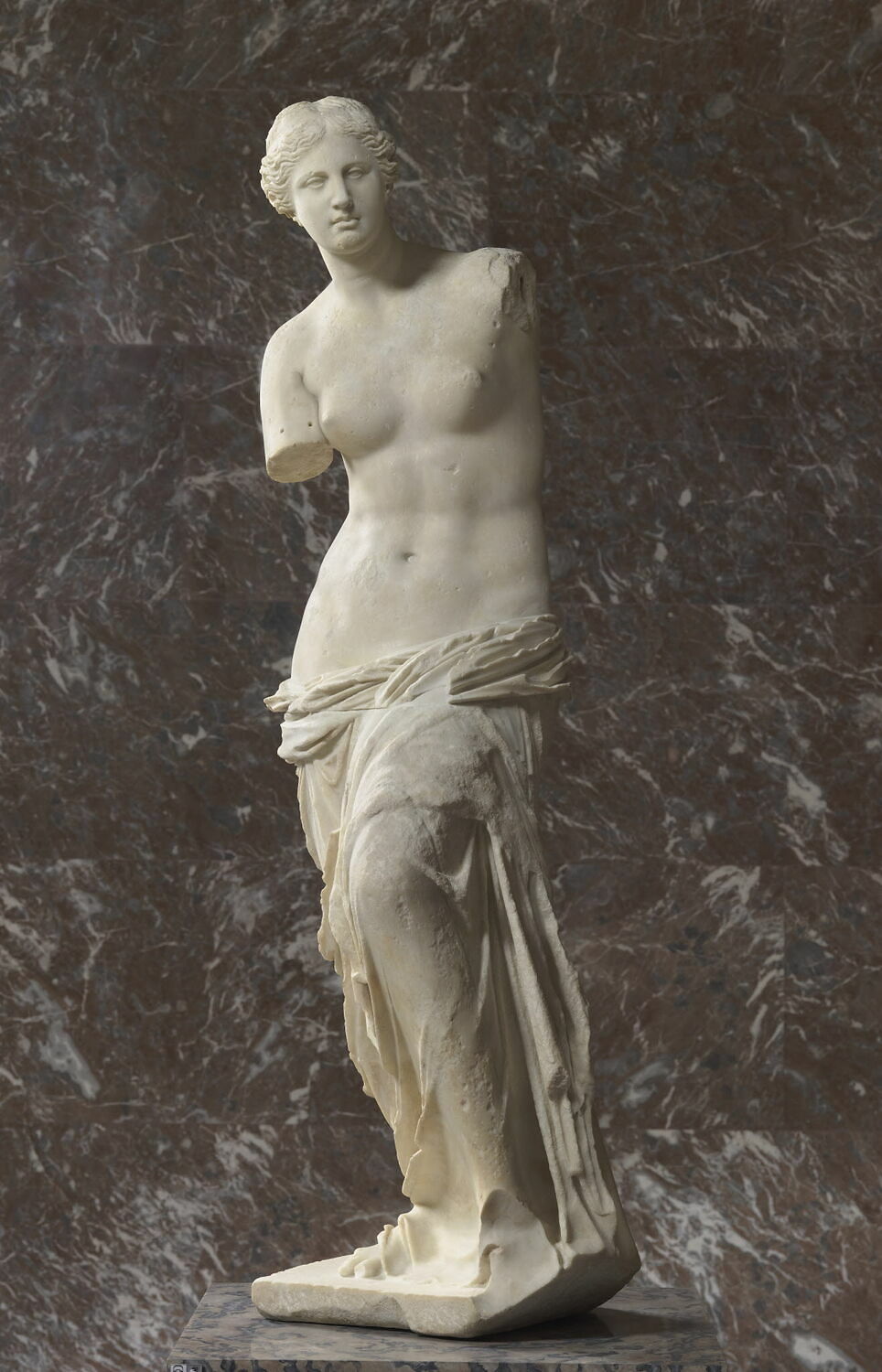 ルーブル美術館所蔵「ミロのヴィーナス」が造られたギリシア美術の魅力