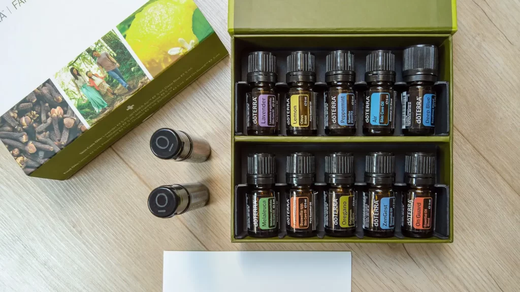 doTERRA エッセンシャルオイル 25本セット 木製ボックス