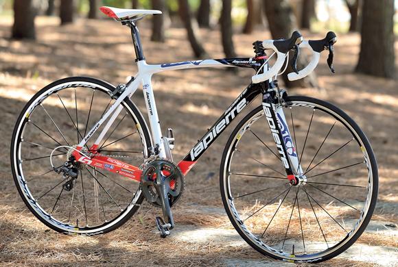 しなりのバランスが気持ちいい！ラピエール・ゼリウス EFI 400 FDJCP