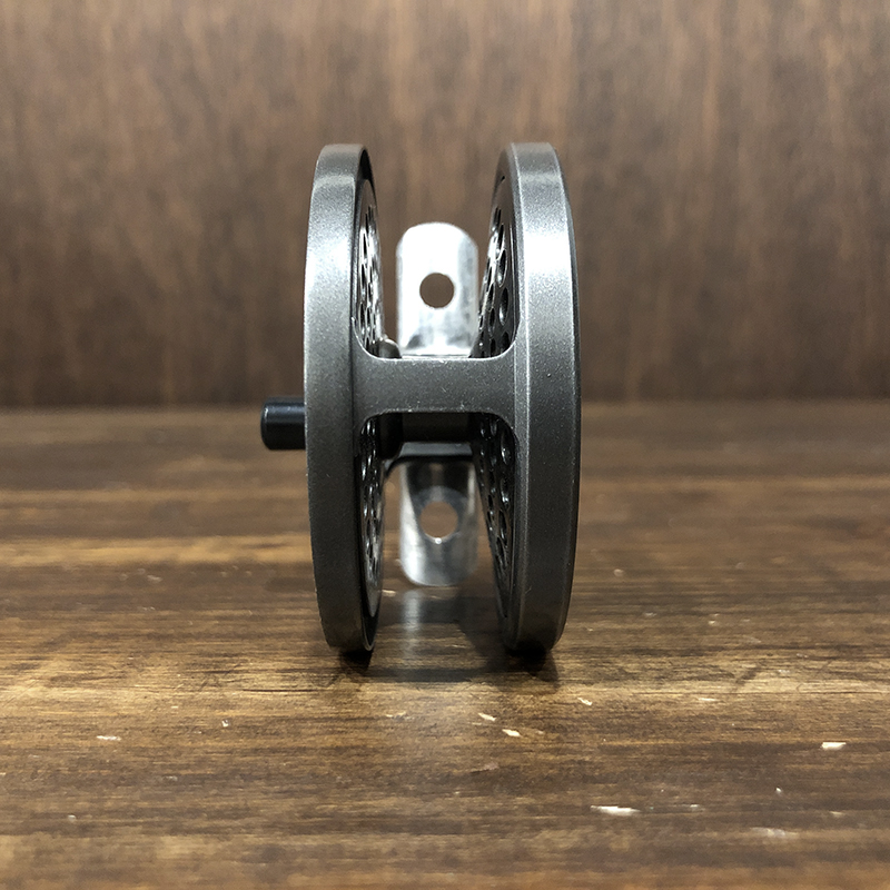 Orvis CFO II Screw Back Fly Reel With Case & Paper オービス