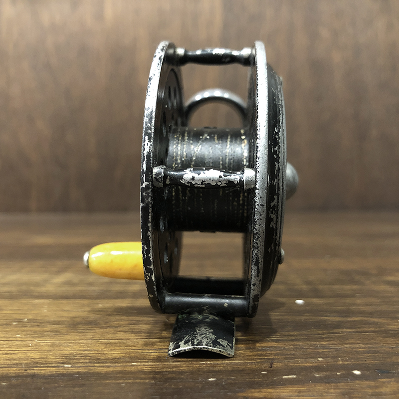 Pflueger Medalist 1492 Round Line Guard Early Model Fly Reel