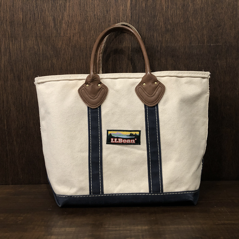 L.L. Bean Boat and Tote Leather Handle White Navy Size M Tote Bag