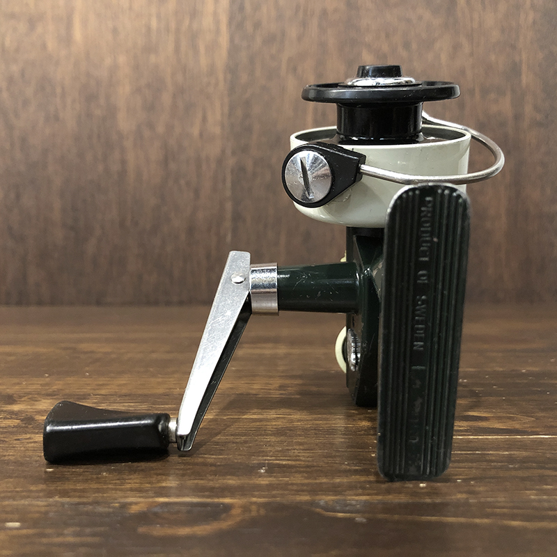 Abu Cardinal 33 Rocket Bail Spinning Reel 741100 アブ カーディナル