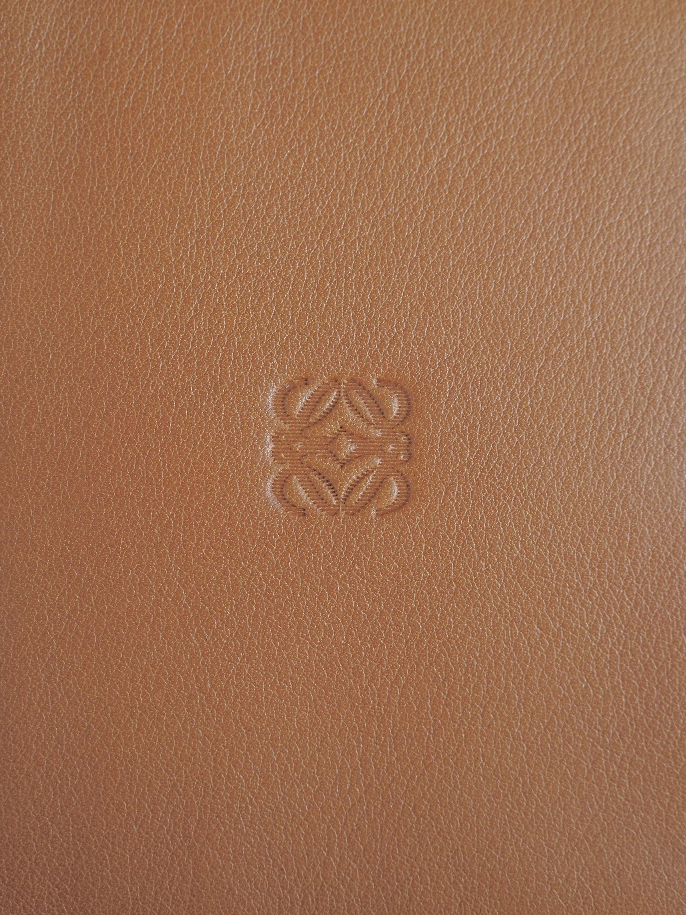 LOEWE ロエベ アナグラム ウォレット 財布 札入れ カード入れ ブラウン