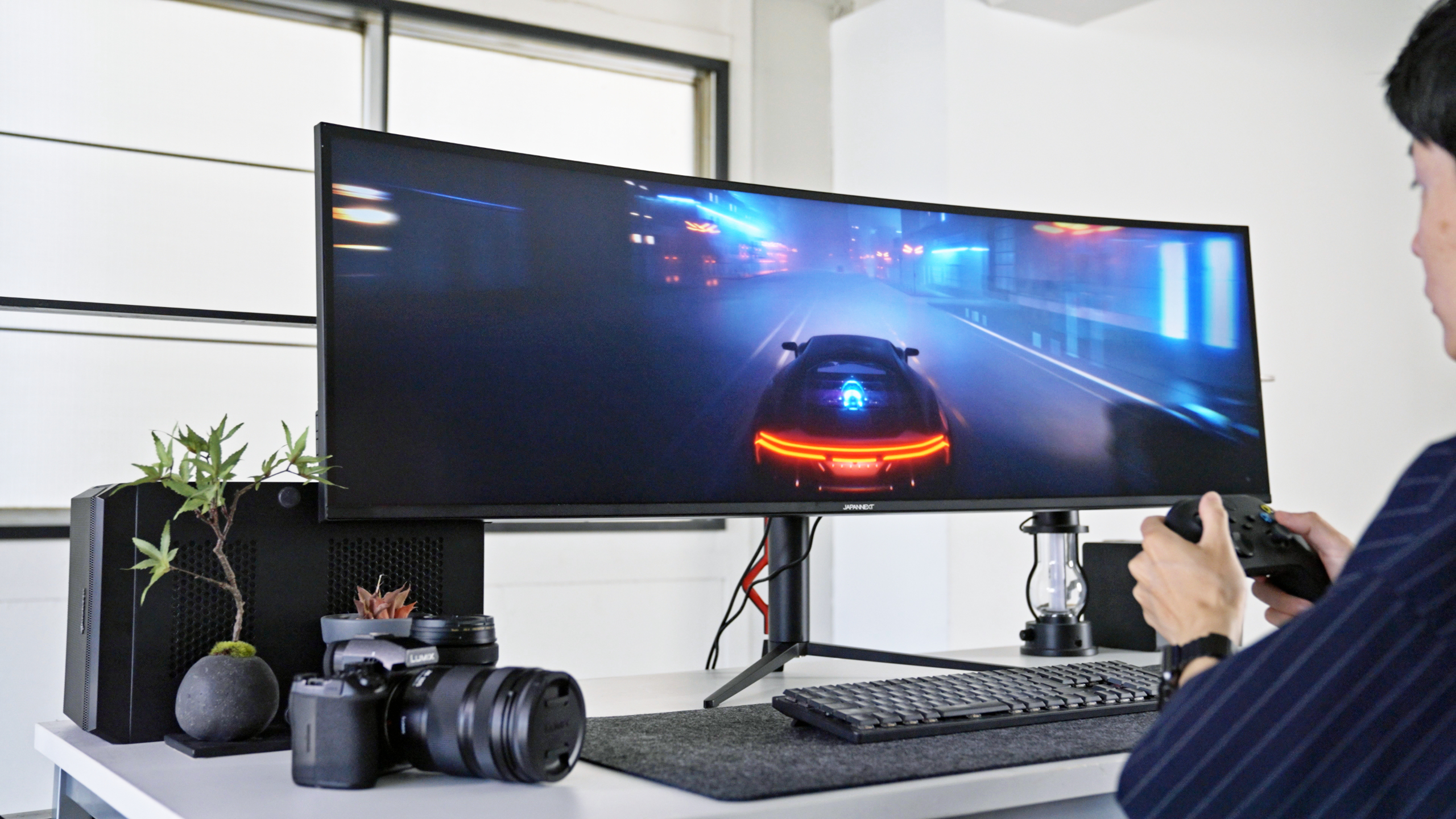 JAPANNEXTの49インチウルトラワイドモニターを レビュー。ゲームも